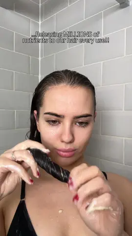 ad Transforming my dry, neglected winter hair with the new @Panteneuki Bond Repair Treatment. Cannot recommend this enough, my hair feels brand new after using this and it’s only £10…run 🏃‍♂️😍😮‍💨 #RegenHAIRation #PanteneProV #PanteneBondRepair *Price is at retailer discretion.