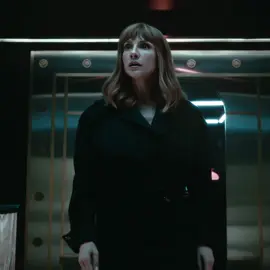 because of her the the police almost got them.||  cc dark (payhip link in bio) audio on @rosiflxaudios  #lacasadepapel #moneyheist #berlin #berlinedit #aliciasierra #najwanimri #netflix #lacasadepapeledit #fyp #rosiflx #berlinseries 