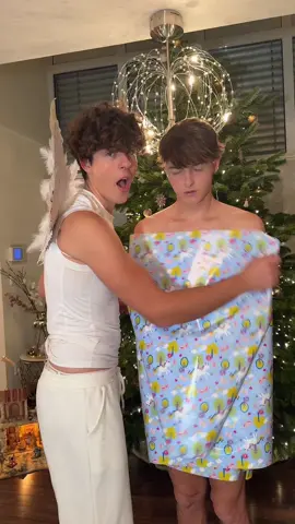 I unwrapped my present 😍 #present #unwrap #happ 