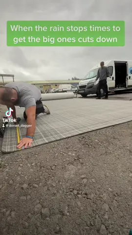 Buying the full rolls #pov #flooringinstaller #foryoupage #carpetguy #howto #diyproject 