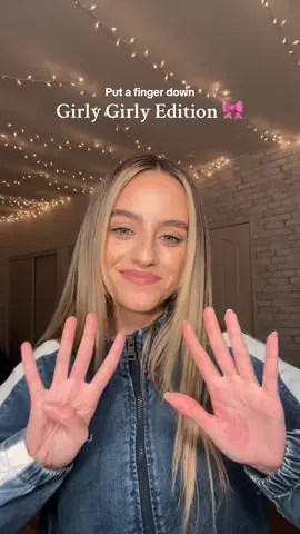 How many fingers did you put down🎀💅🏼?? #girlygirledition #girlygirls #girlygirlthings #putafingerdownchallenge #putafingerdowngirlygirledition #putafingerdowngirledition 