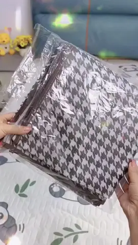 Set 2 túi đựng chăn màn quá tiện lợi 🥰#xuhuong #set2tuidungquanao #tuidungchanmangapgon #thinhhanh #huynhnhubeauty 