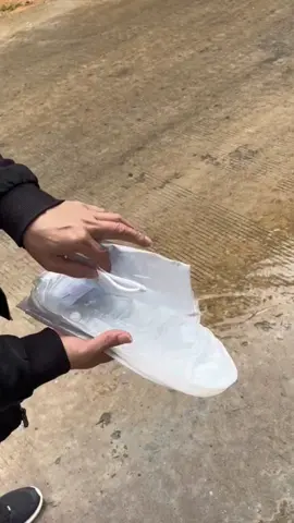 Ủng Đi MưaBọc Giày Đi Mưa😍😍🪷 #TikTokAwardsVN2023 #Master2023byTikTok #GamingOnTikTok #xuhuong #xuhuongtiktok #xuhuong2022 #xuhuongtiktok2023 #thinhhanh #trendinh #ungdimuabaovegiay