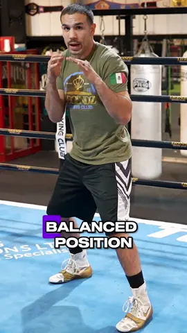 Boxing drill to stay BALANCED ⚖️🥊‼️ #boxing #boxingdrills #balance #boxingstance #fyp 