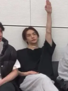 Not a thought behind those eyes  #straykids #skz #hyunjin #leeknow #skzfishbowl #kpop #fyp #viral #fypppppppppppppp 