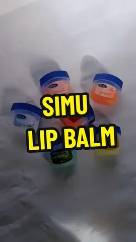 No more dry and cracked lips with SIMU LIP BALM💖 #simulipbalm #hydrateandmoisturize #nomoredrylips 