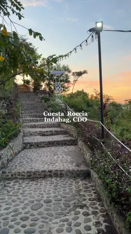 Sunset 🌅 As the sun sets, it is the time to take a rest. Enjoy good food with great ambiance #cagayandeorocity  #overlookingview  #restotiktok 