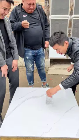 Bottle Standing Challenge #funchallenge #funnytiktoks #funnyvideos #funny #foryou #trending #teamfunny2024 