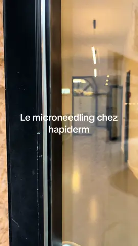 Envie d'une peau éclatante et saine ? Découvre le pouvoir du microneedling chez hapiderm ! Ce traitement innovant est parfait pour améliorer la texture de ta peau, réduire les cicatrices et raviver ton éclat naturel. 🌟 #hapiderm #microneedling #soinvisage #facialtreatment 