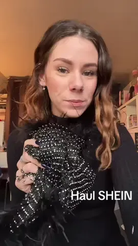 Je vous ai posté une photo sur IG avec ma tenue de Noël ❄️✨ @SHEIN France @SHEIN #StyleInAFlash #SHEINquickship #SHEINGoodFinds #SHEINholidayseason #SHEINforAll #publicité