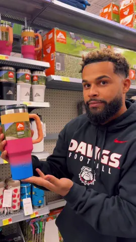 See she dont need a Stanley cup 😂🤷🏽‍♂️ #walmart #StanleyCup #comedy #marriedlife #dupes #fyp  