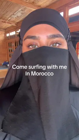 This niqabi went surfing 🤙🏽🤙🏽🤙🏽#morocco #surfing #muslimah 