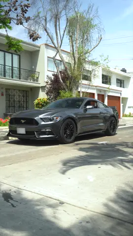 Ford Mustang en venta, interesad@ al privado  año: 2016 km: 64 580 precio: 27 500 a conversar #ventaautos #peru #peru #srsexclusivepe #altagama #ford #mustang #carros #autos   