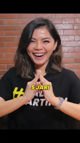 Suami istri di takdir kan untuk menua bersama Hargai slagi bersama dan jaga slagi ada #quot #kabarinkalofyp #motiv #pelajaranhidup #menuabersamamu #jari #jadi #merryriana 