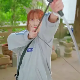 Good archery skills.😎🙈#aimtheheartarcheress #zhaolusi #wanghedi #liumeihan #hellomrgu #cotiensinhhoaraanhlanhuvay #fyp #chinesedrama #cdrama #PhimBo#PhimTrungQuoc