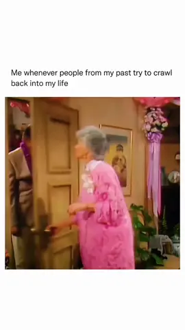 The door is close #situationship #past #Relationship #foryou #movie #abc #goldengirls #goldenretriever #golden #blanca #bestfriend #capcut 