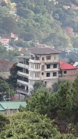 🗻
