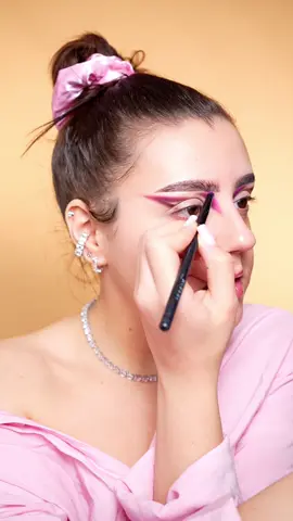 Ce trenduri credeti ca o sa fie in makeup in 2024? / instagram: claudiapreduca / #makeup #nyxcosmeticsromania #2024 