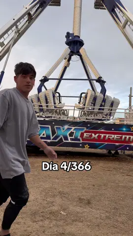 Día 4/366 del reto 🫶🏻 el feriante fue un genio y me dejó grabarlo 🙏