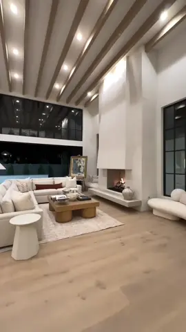 okay aesthetics 😍 #superluxurygroup #luxury #luxurylife #luxuryhouse #dreamhouse #house #foryou #fyp #viral #viralvideo (🔗 TikTok: @hugehomes)
