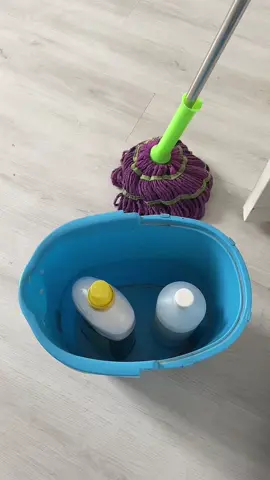 #BeautyTok #CleanTok #cleantokaward #asmrsounds #asmr #pourtoi #nettoyage #trend #foryou #fyp #pourtoiii #cleanmotivation #pourtoiiii #laver #mousse #propre #sale #parati #clean #mousseeee 