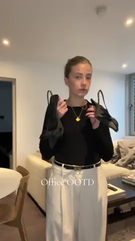 Minimal Work outfit ft. My new favourite work bag 🤍 #corporatelife #workoutfit #officeootd #backtowork #minimalistoutfits #officeootd #OOTD #grwm 