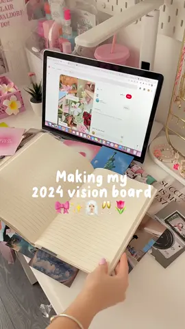 I have more photos for my vision board!🗽🫶🏻Should i do a part 2?💕 #2024 #visionboard2024 #aesthetic #fyp 