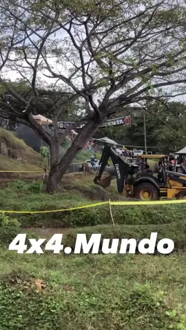 POWER...🔥🔥🤑🤑😎 #DMAX #lancruiser #todoterreno #power #4x4offroad 