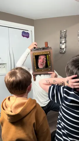 Making them laugh #kids #magictrick  #comedymagic 