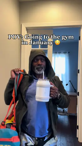 I haven't been to the gym in a while! So l may be guilty of looking silly at the gym as well. 🙈 #nowiamknown #singledad #comedy #GymTok #funny #2024 #dadsoftiktok #parentsoftiktok #GymLife #gymhumor #newyearsresolution 