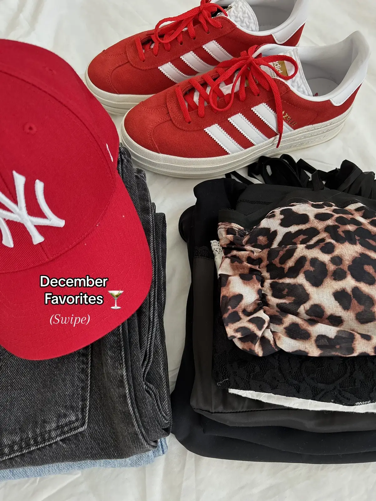 Amazon fashion finds, in the december faves list🍒 #amazonfashionfinds #amazonmusthaves #amazonbasics #amazontryonhaul #amazonhaul #amazonbasics #winterfinds #affordablefashion #winteroutfitinspo #amazonwinterfinds #goingouttops #goingoutoutfits 