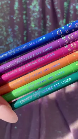 WATERPROOF, 18-HOUR MULTICHROME COLOUR 🌈💦  Shop now on colourpop.com! #colourpop #colourpopcosmetics #cremegelliner #cremegellinercolourpop #colourpopliner #multichrome