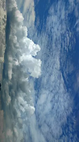 🗣️:ngedit pake apa bang | pake perasaan:) #fypシ #xybca #langit #sky #bluesky #timelapse 