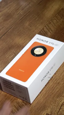 Unboxing the new #HONORX9b. #HONOR #smartphone #unboxing #techtok #noypigeeks