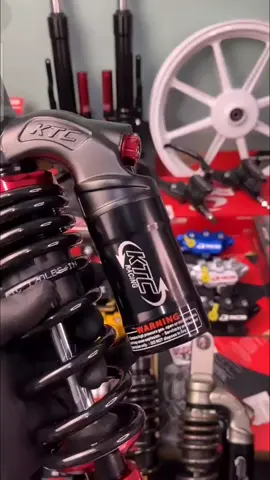 Shockbreaker Racing KTC Extreme EVO Series Original Vario Beat Scoopy Shock Belakang Tabung 330mm 330 mm Scoopy Vario Beat Motor Motorcycle