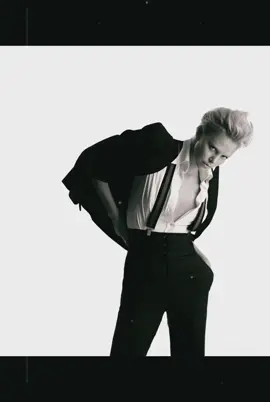 #charlizetheron #daddyaf #charlizetheronedit #charlizeinsuit #sogayforher #middleagedactresses #shefineasf 