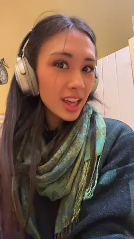 in love w the scarf