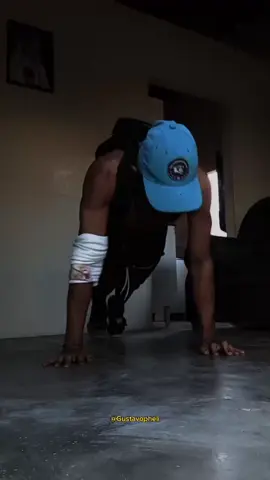 Apenas faça #Treino #treinoemcasa #calistenics #calistenia #motivation #motivacao #fyp #foryou #viral #viraltiktok #tiktok #gym #gymra #diciplina #desafio #baki #goku #breier #zyzz 