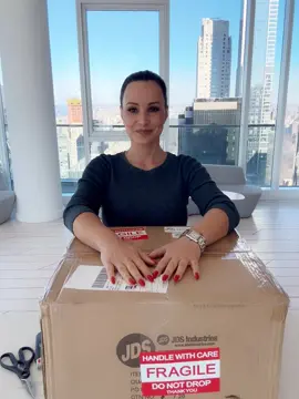 My fantasy football championship trophy has arrived & I had to share it with you right away! 🏆 #fantasyfootball #trophy #championship #thereallisaann #lisaann #unboxing #celebrate #nfl #ffnerd 