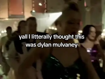 they look so alike😭 #flopera #flop #floptok #tiktok #fypシ #fyp #viral #dylanmulvaney #murderonthedancefoor #saltburn 