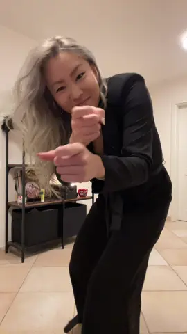 @JLO on fire w/ this one 💥 #dance #dancehall #dancehallsteps #dancehallbasics #fy 