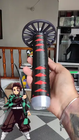 Katanas Plegables En 3D Diseño disponible en CULTS Enlace en la Bio #sanemi #tomioka #zenitsu #Kanao #Tanjiro #impresoen3d #impresora3d #3dprinter #3dprinting #3d #katana #demonslayer #kimetsunoyaiba #plegable #collapsable @BambulabGlobal @cults3d #prusa #artillery 