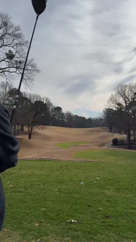 9 holes mic’d up (part 1) #golf #jakedezgolf #professionalgolf #goodgood #golftips #progolf #golfcoach #golfinstruction #PGATOUR #professionalgolfer #tigerwoods #golfcourse #chipping #putting #alabama #titleist #taylormade #mizuno #miura #rorymcilroy #jonrahm 