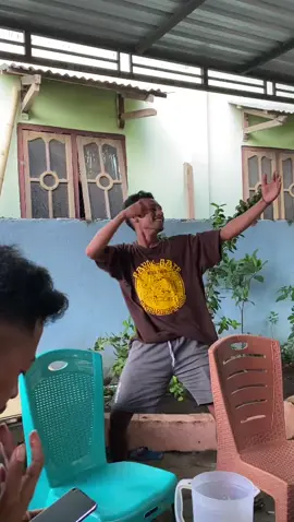 Rohit punya ade² dari maumere😂 #gnr #gnrteam #gnrkomplex #maumere #ntt #maumere_manisee #flores  #nttpride🏝🔥 #timurstory #timurpride #mokemaumere😎 #anaktimur #beggerngeri #maumeretiktok #timurindonesia #maumereviral #maumeregacor #gacor #sukabikingacor #videoviral 