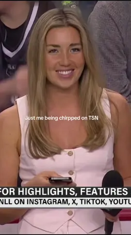 Mid game stat check I promise #womeninsports #calgary #tvhost #sidelinereporter #lacrosse #sports 