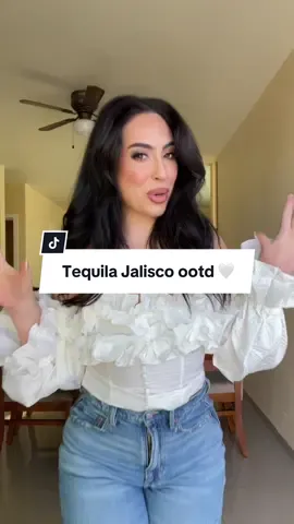 this blouse is absolutely perfect 🥹🤍✨😍 #tequilajaliscopueblomagico #tequilajaliscoootd #tequilajaliscofashioninspo #latinafashion #buchifresa #guadalajara #fypシ #parati 