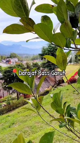Happy Weekend Gaes 😍 @DARAJAT PASS  #serunyaliburan #fypdarajatpass #darajatpassgarut #flayingfoxdarajat 