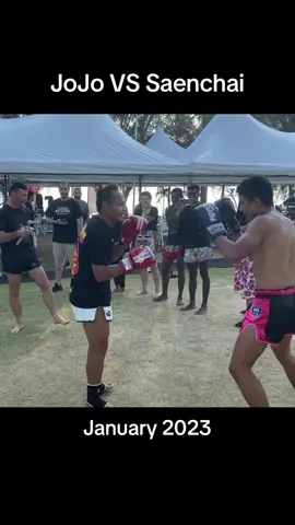 Respect mahaguru 🫡#fyp #johanghazali #saenchai #onechampionship @Saenchai Muaythaigym 