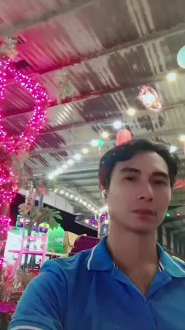 Uh Wa cafe gốc phố?  #tiktoknews 