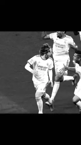 MODRIC 🐐 || The Art Of Passing 🎨. #football #fyp #Soccer #edit #modric 